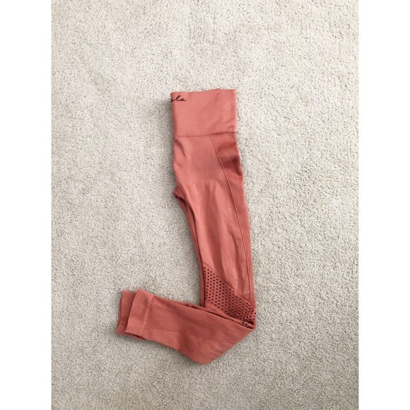 Alala Essential Seamless Leggings/Tights in pink S - Picture 5 of 8